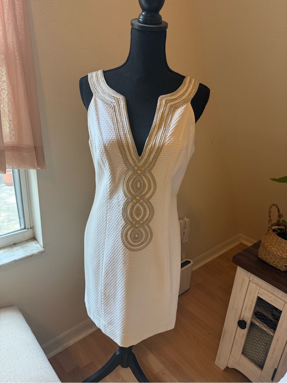 Lilly Pulitzer White Sleeveless V-Neck Mini Dress with Gold Trim